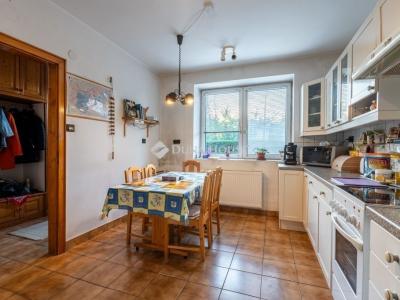 Eladó családi ház Budapest