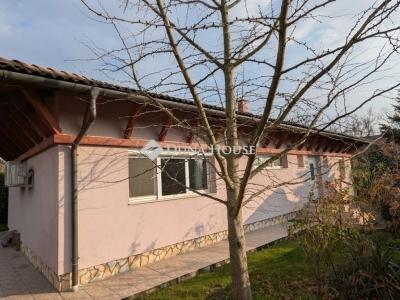 Eladó családi ház Budapest