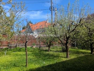 Eladó családi ház Budapest