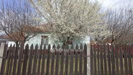 Eladó családi ház Jászfényszaru