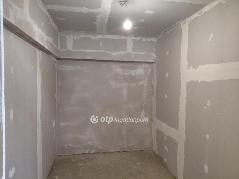 Eladó családi ház Hatvan