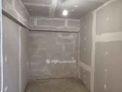 Eladó családi ház Hatvan