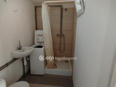 Eladó családi ház Jászberény