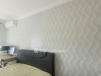 Eladó lakás Jászberény