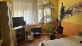 Eladó családi ház Abony