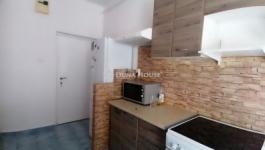 Eladó lakás Komló