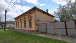 Eladó családi ház Nagykőrös