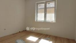 Eladó ikerház Tura