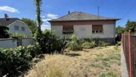 Eladó családi ház Mogyoród