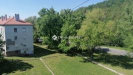 Eladó lakás Komló