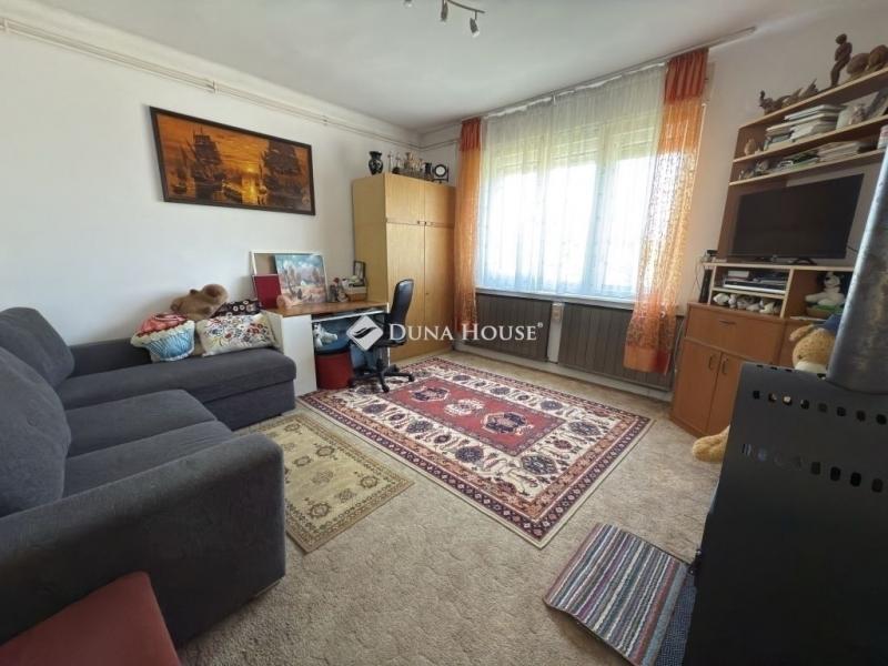 Eladó családi ház Budapest