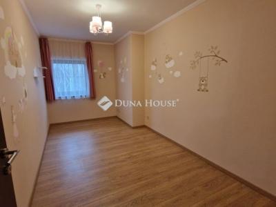 Eladó családi ház Budapest
