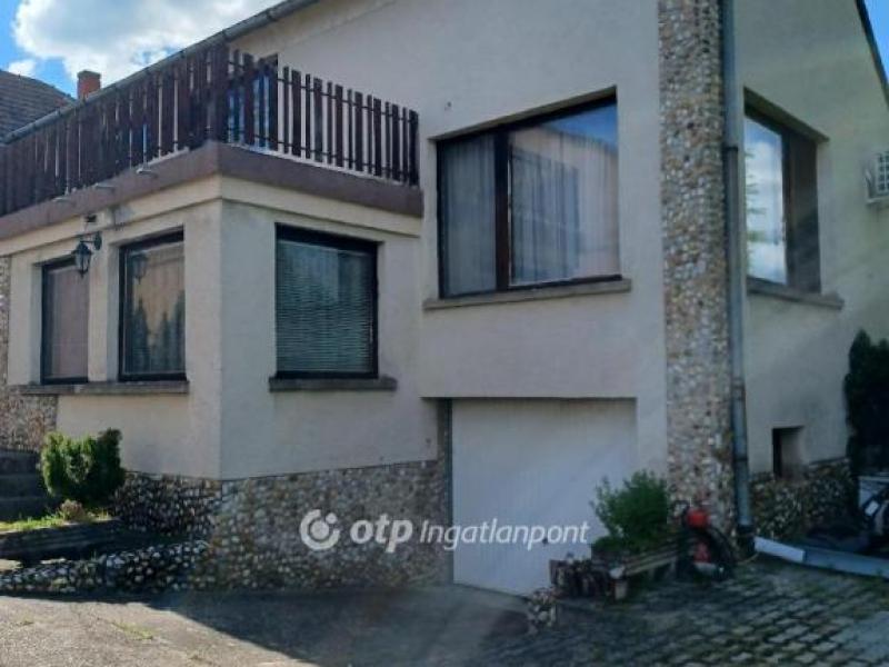 Eladó lakás Jánosháza