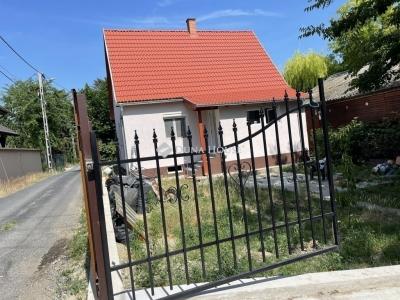 Eladó családi ház Szigetszentmiklós