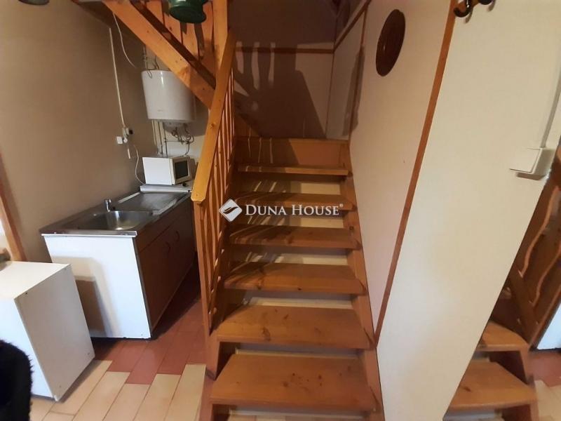 Eladó családi ház Tápiószentmárton