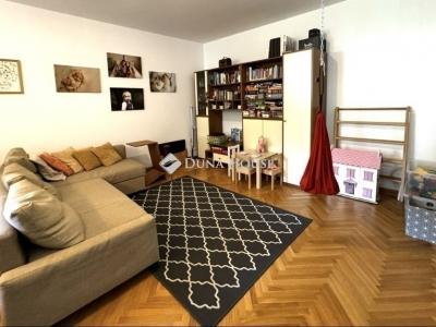 Eladó lakás Pécs