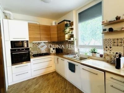 Eladó lakás Pécs