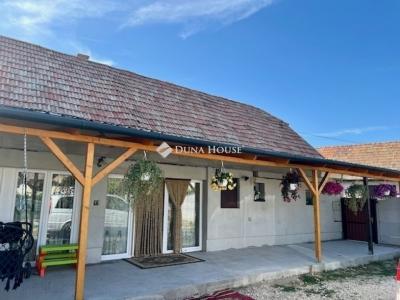 Eladó családi ház Pilis