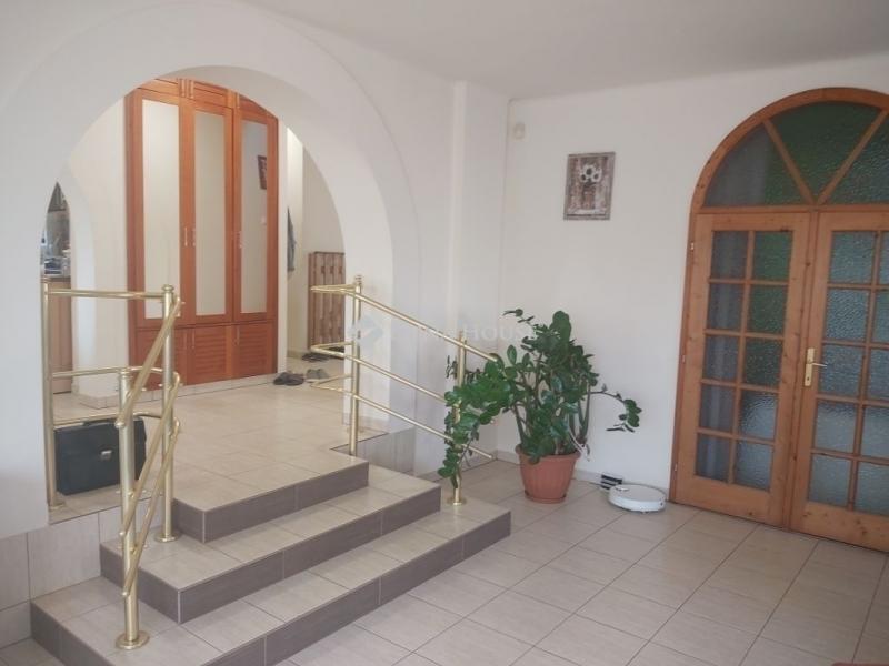 Eladó családi ház Szigethalom