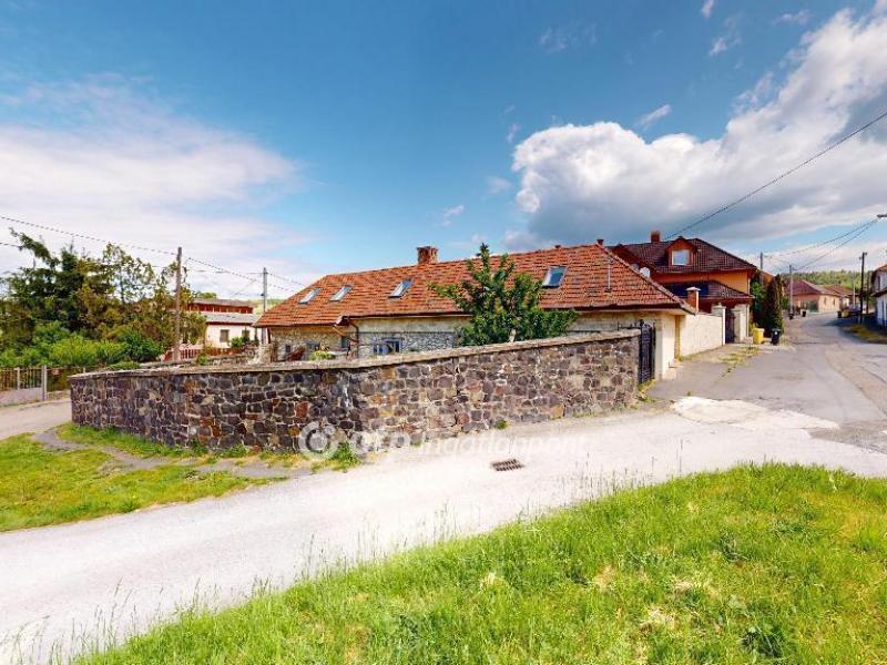 Eladó családi ház Tállya