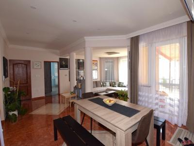 Eladó családi ház Mikepércs