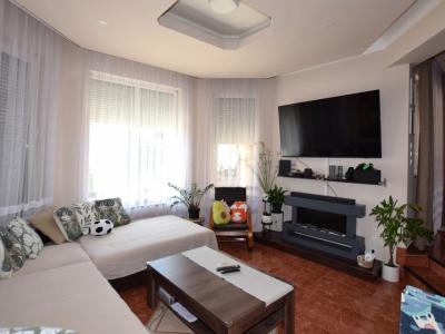 Eladó családi ház Mikepércs