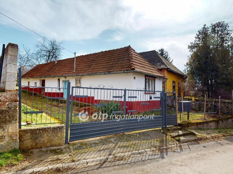 Eladó családi ház Mád