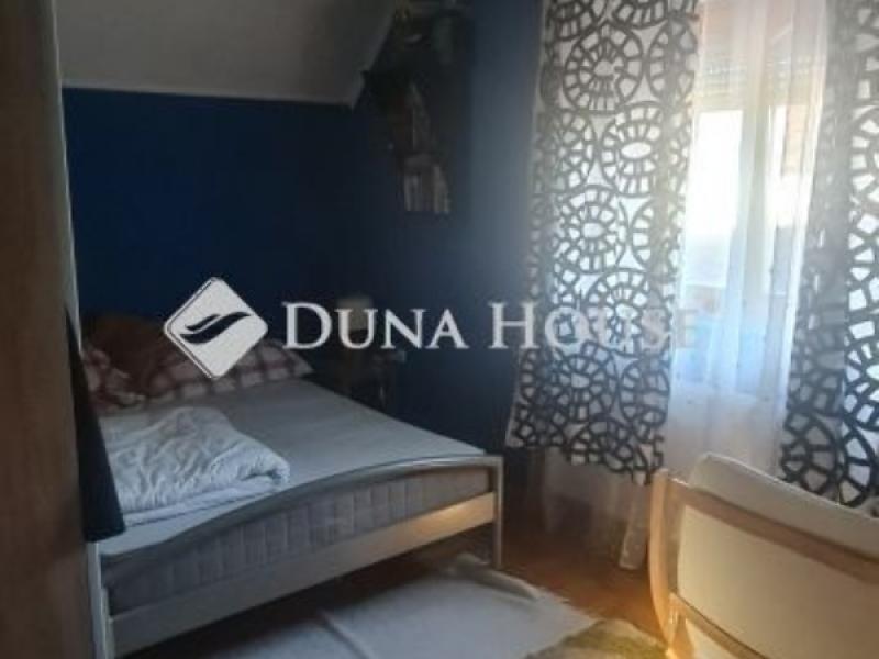 Eladó családi ház Vecsés