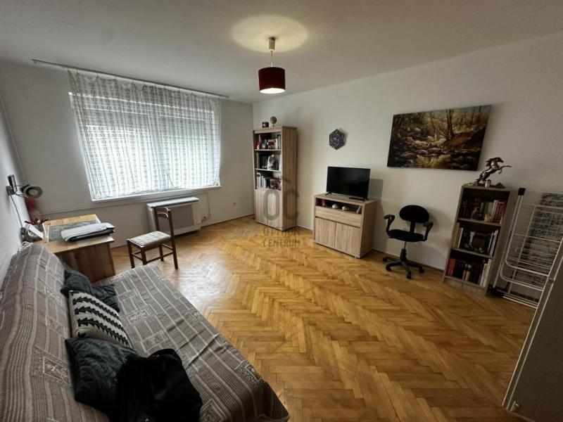 Eladó lakás Zalaegerszeg