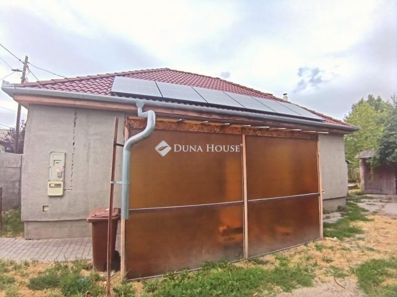 Eladó családi ház Monor