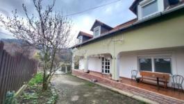 Eladó családi ház Budapest