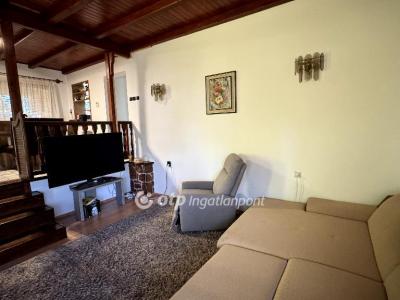 Eladó családi ház Sarkad