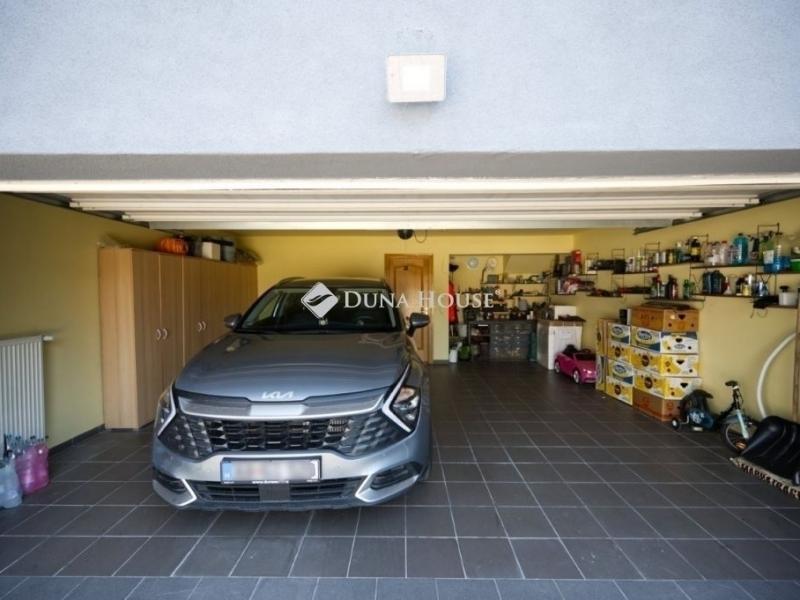 Eladó családi ház Piliscsaba