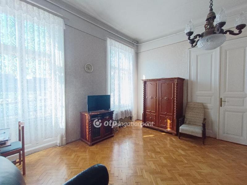 Eladó lakás Budapest