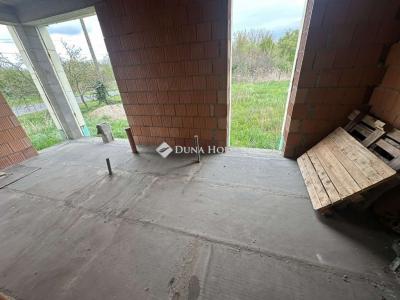 Eladó családi ház Albertirsa