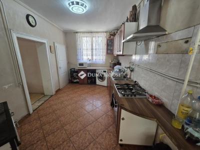 Eladó házrész Pécel