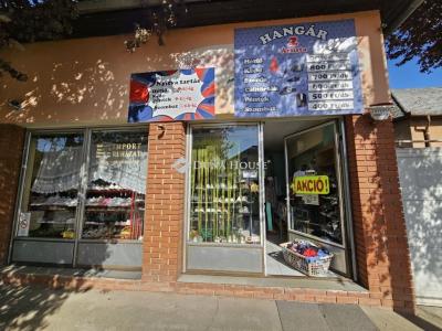 Eladó családi ház Szentes