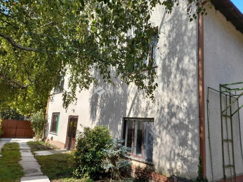 Eladó családi ház Szentes