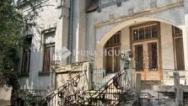 Eladó családi ház Pécs