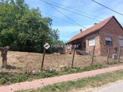 Eladó családi ház Boda