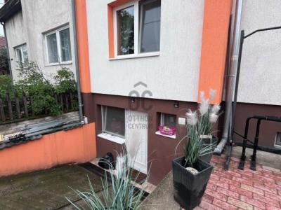 Eladó családi ház Budapest