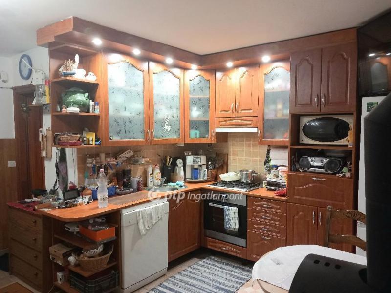 Eladó családi ház Debrecen