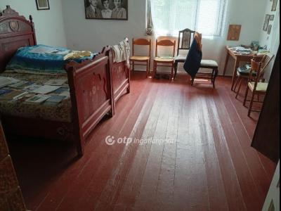 Eladó családi ház Tiszaszentimre