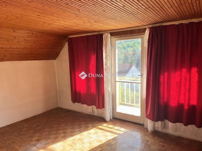 Eladó családi ház Pécs