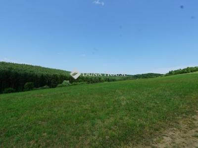 Eladó külterületi telek Böde