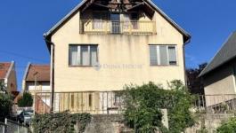 Eladó családi ház Pécs