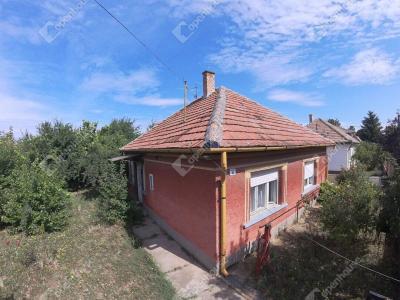 Eladó családi ház Nyáregyháza