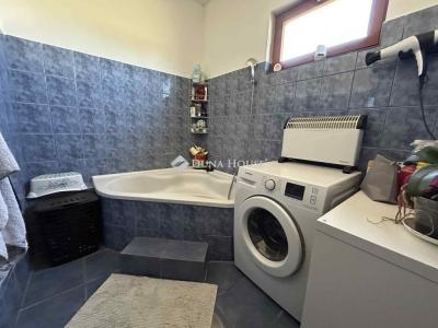 Eladó családi ház Inárcs