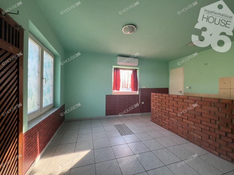 Eladó családi ház Kecskemét