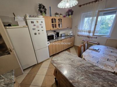 Eladó családi ház Verseg